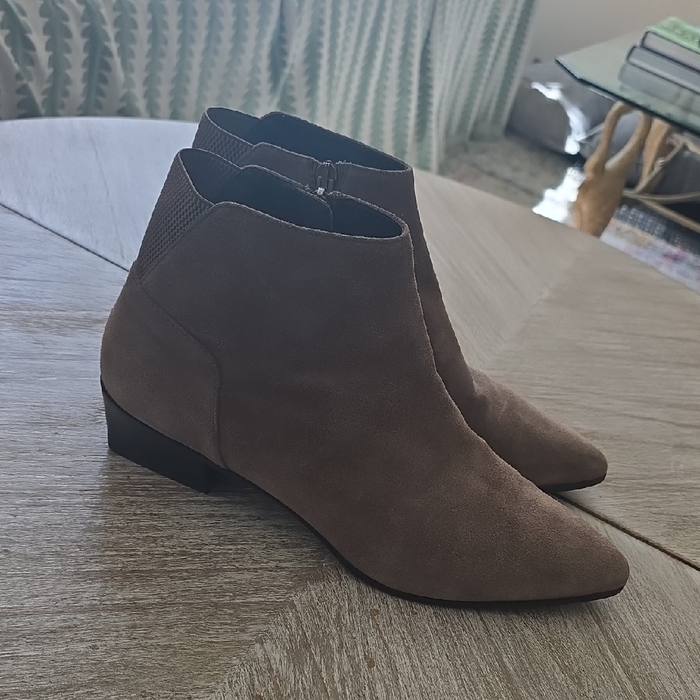 Aquatalia Suede Booties